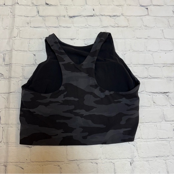 Athleta Crop Top - Picture 3 of 4